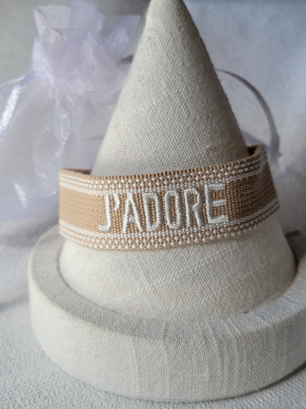 j'adore Embroidered Bracelet